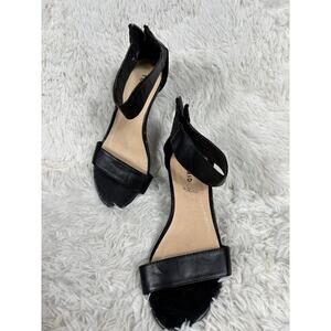 Torrid Shoes Womens Size 8 Black Closed Ankle Mini Wedge Zip Sandals Comfortable